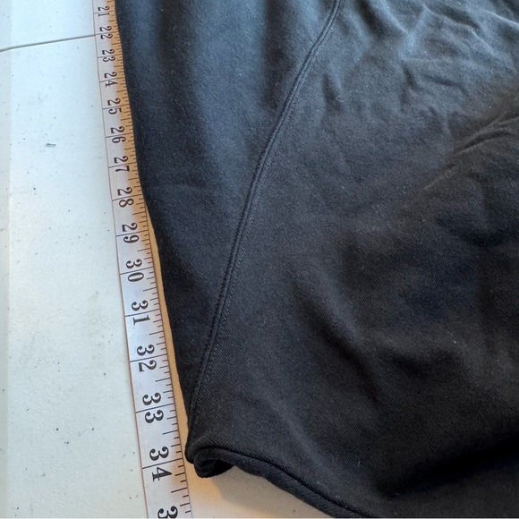 Torrid Size 6 Black Raglan Long Sleeve Tunic - Picture 6 of 8